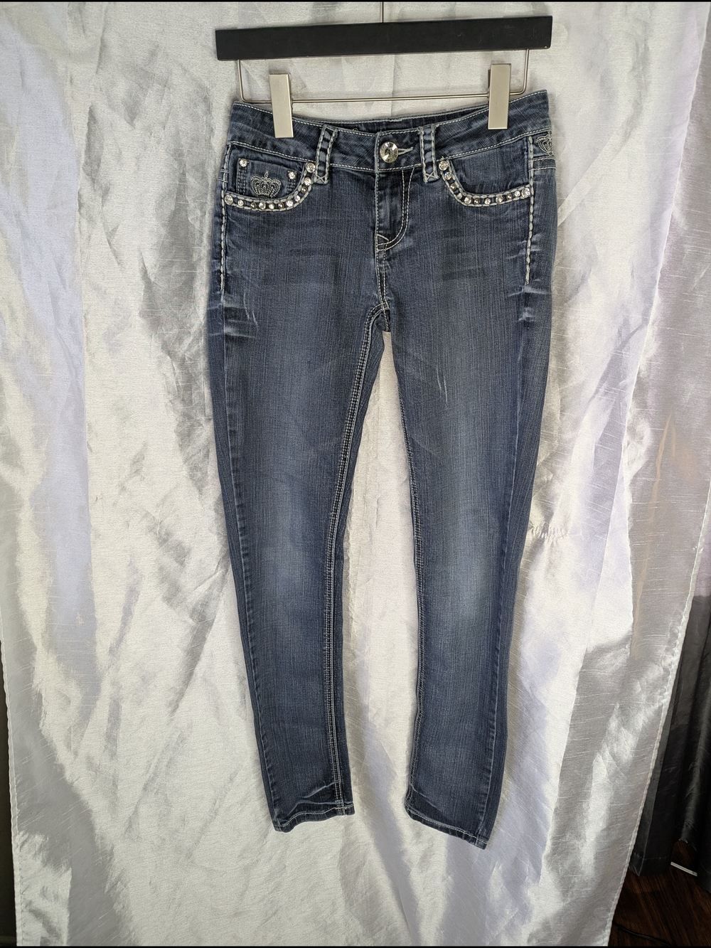 LA Idol Skinny Blue Denim Jeans Women Medium Wash Zip Button Rhinestone Pockets
